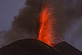 Mount Etna erupting at night,2012