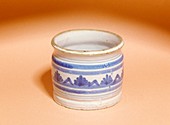 Ointment pot,19th century