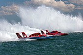 Hydroplane racing