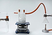 Complete combustion experiment
