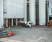 Industrial loading silos