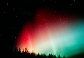 A colourful aurora borealis display
