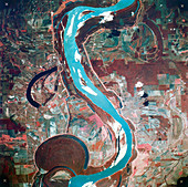 Aerial infrared photo of bends in Mississippi