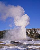 Old Faithful,view of geyser