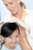 Head lice examination
