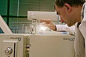 Gas chromatography-mass spectrometry