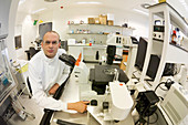 Professor Stojkovic,stem cell resercher