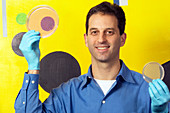 Ron Weiss,US engineer
