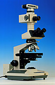 An Olympus optical (light) microscope with camera