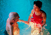 Hydrotherapy for Alzheimer's patient at nursing hm