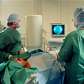 Cardiac catheterization procedure at London hosp'