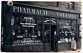 French pharmacy,1930