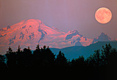 Moonrise over Mount Baker,Washington,USA