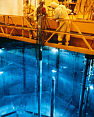Refuelling of nucear reactor