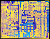 Wiring tracks on a computer circuit board
