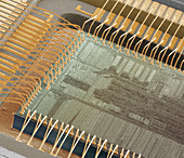 Computer chip,SEM