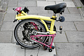 Folding bicycle