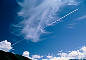 Jet contrail