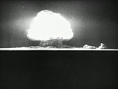 Trinity nuclear test, 16 July 1945
