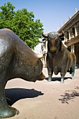 The Frankfurt Stock Exchange, bull and bear, Frankfurt am Main