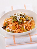 Spaghettoni mit Paprika und Cardi