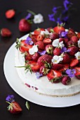 No-bake vanilla cheesecake with strawberries