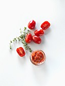 Tomatensalsa und Datteltomaten
