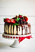 Chiffon cake with mascarpone cream, chocolate and berries