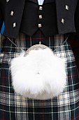 Traditioneller schottischer Kilt mit Beutel (Ausschnitt)