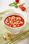 Roasted tomato soup with rice and croutons
