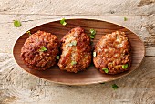 Meatballs in a wooden dish