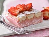 Strawberry & cream cheese slice with ladyfinger biscuits
