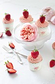 Strawberry & yoghurt cupcakes