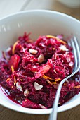 Beetroot salad with orange and almonds