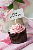 A cupcake for Mother's Day