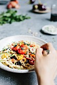 Spaghetti with aubergine and tomatoes