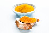 Fresh turmeric root and dried powder