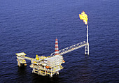 Oil production platform