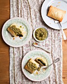 Puff pastry parcels filled with mushrooms (black trumpets) and pesto