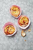 How to make puff pastry swirls with an apple filling