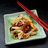 Chuka ika sansaii (Japanese squid salad with vegetables and sesame seeds)