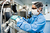 Gene therapy production unit