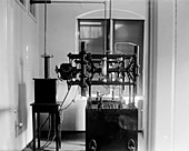 Hospital X-ray equipment,1920s