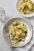 Pasta with Brussels sprouts in a creamy sauce