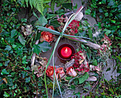 Grave decoration: wreath made of driftwood tied with wire