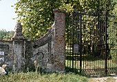 Garden entrance gate