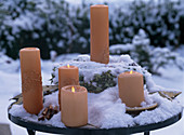 Candles in the snow, Dry wreath, Cinnamon sticks