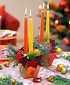Arrangements with yellow and orange candle (3/3)
