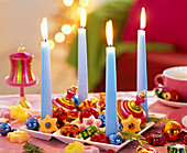 Modern Advent wreath with light blue candles (2/2)