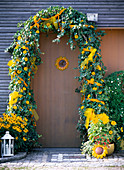 Front door with ivy bow